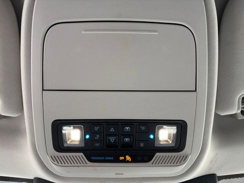 Used 2025 Ford Expedition Max Platinum AWD/4WD image 21