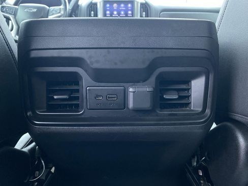 Used 2019 Chevrolet Silverado 1500 RST image 13