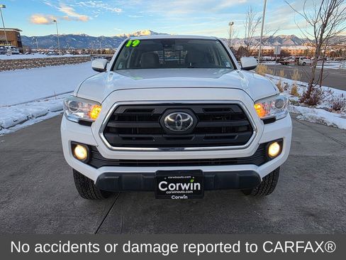 Used 2019 Toyota Tacoma SR5 image 2