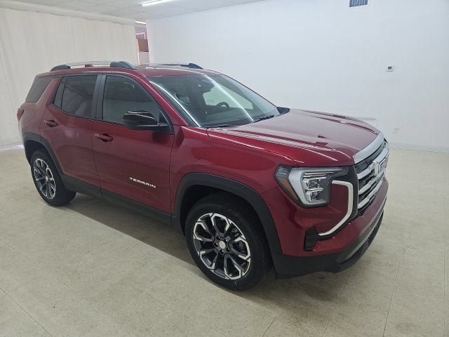 New 2027 GMC Terrain Elevation w/ Elevation Premium Package FWD image 3