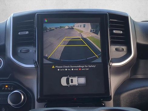 Used 2020 RAM 1500 Big Horn RWD image 14