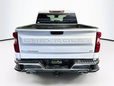 Used 2025 Chevrolet Silverado 1500 LT AWD/4WD image 7