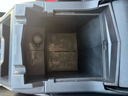 Used 2020 Subaru Forester Premium image 29