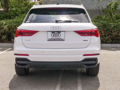 Used 2023 Audi Q3 2.0T Premium AWD/4WD image 9