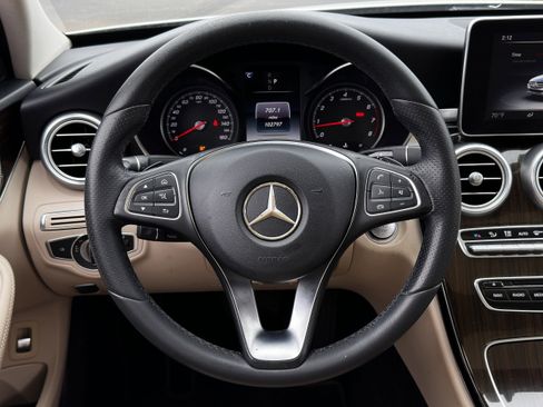Used 2018 Mercedes-Benz C 300 Sedan image 17