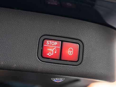 Used 2017 Mercedes-Benz GLS 550 4MATIC image 56