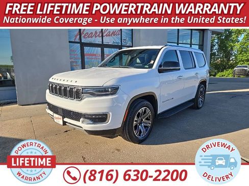 Used 2024 Jeep Wagoneer Series II w/ Flexible Seating Group AWD/4WD image 1