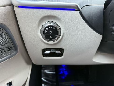 Used 2026 Mercedes-Benz C 300 4MATIC Sedan image 28