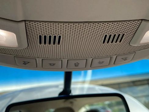 Used 2018 Lincoln MKZ Reserve FWD image 14