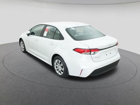 New 2026 Toyota Corolla LE image 5