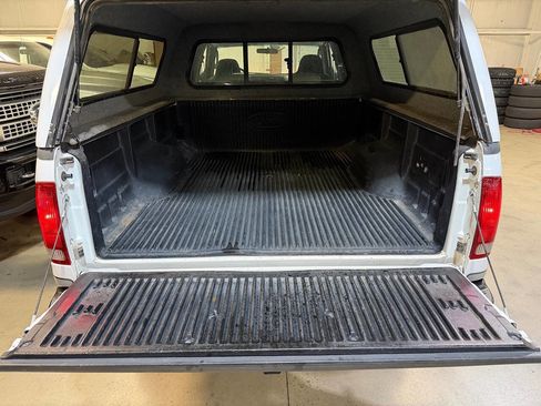 Used 2003 Ford F350 XLT AWD/4WD image 17