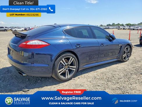 Used 2012 Porsche Panamera 4 image 4