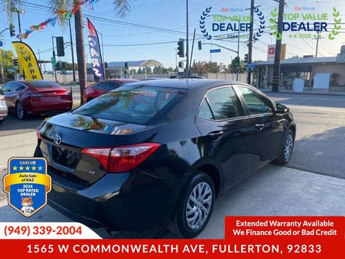 Used 2017 Toyota Corolla LE FWD image 12