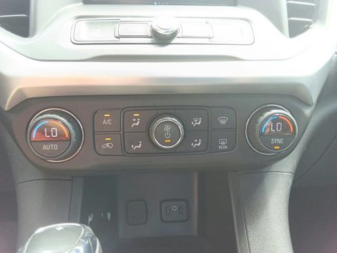Used 2019 GMC Acadia SLE FWD image 27