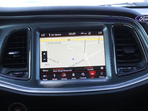 Used 2018 Dodge Challenger SRT Hellcat image 20