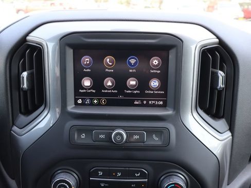 Used 2020 Chevrolet Silverado 1500 Custom Trail Boss w/ Custom Convenience Package AWD/4WD image 10