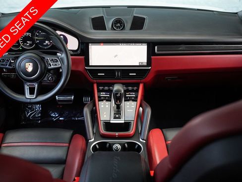 Used 2021 Porsche Cayenne Turbo S AWD/4WD image 20