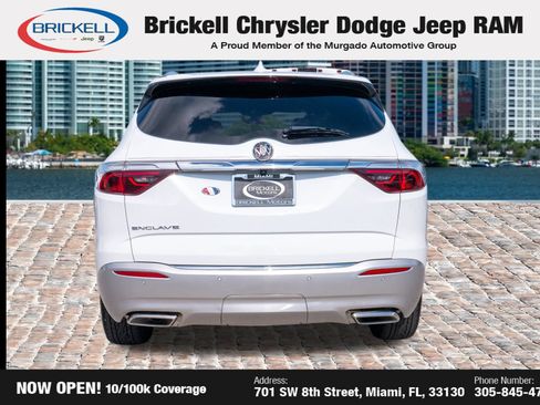 Used 2023 Buick Enclave Essence w/ Experience Buick Package FWD image 6