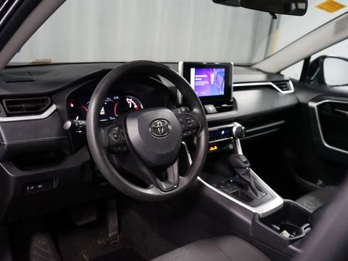 Used 2024 Toyota RAV4 XLE image 7