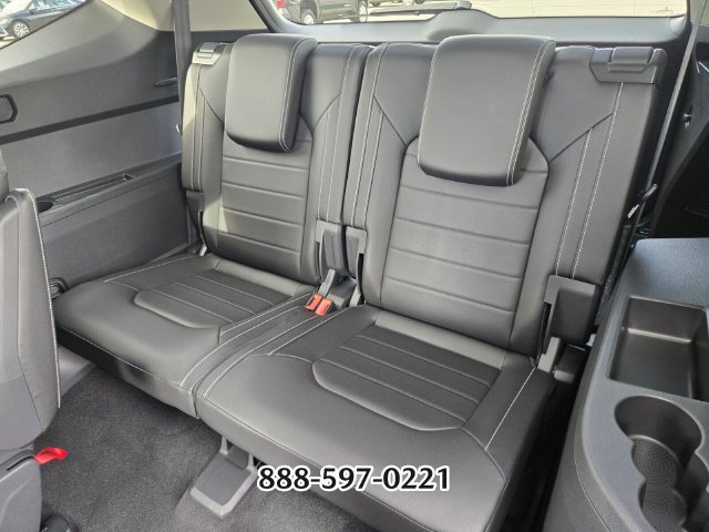 Certified 2026 Volkswagen Atlas SEL AWD/4WD image 13