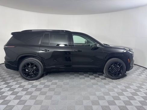 New 2026 Chevrolet Traverse RS image 2