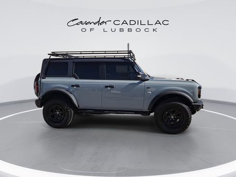 Used 2022 Ford Bronco Wildtrak image 2