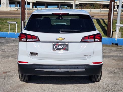 Used 2024 Chevrolet Equinox LT w/ Driver Convenience Package image 6