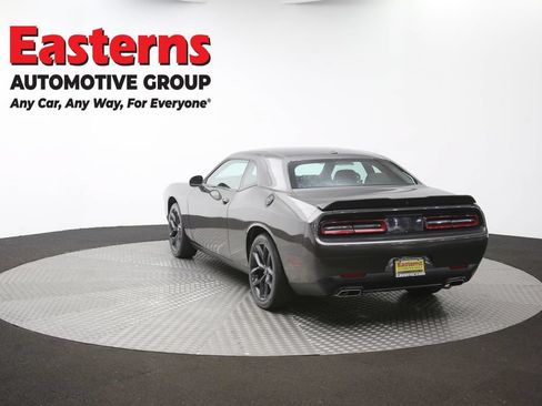 Used 2022 Dodge Challenger SXT w/ Driver Convenience Group RWD image 63