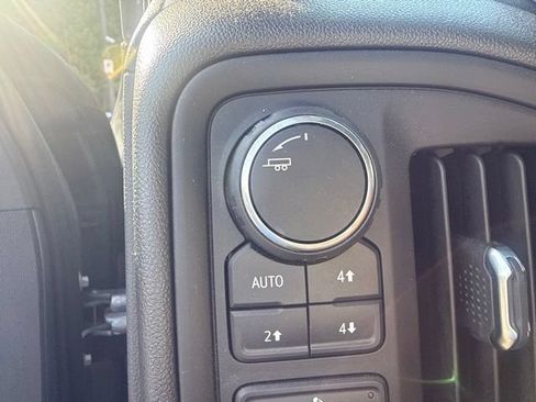 Used 2024 Chevrolet Silverado 1500 Custom Trail Boss AWD/4WD image 26