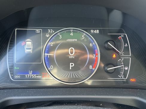 Used 2024 Lexus ES 350 w/ Premium Package image 26