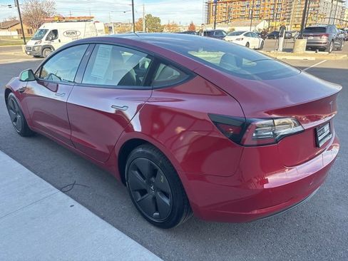 Used 2021 Tesla Model 3 Standard Range Plus image 5
