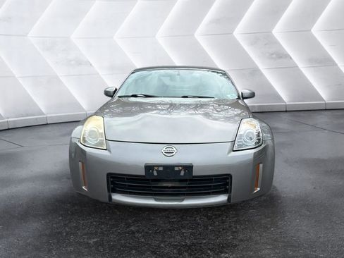 Used 2008 Nissan 350Z Touring image 8