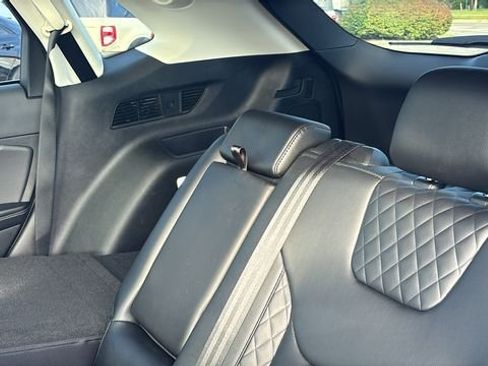 Used 2023 Ford Edge Titanium AWD/4WD image 26