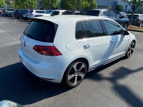 Used 2017 Volkswagen GTI Autobahn FWD image 11