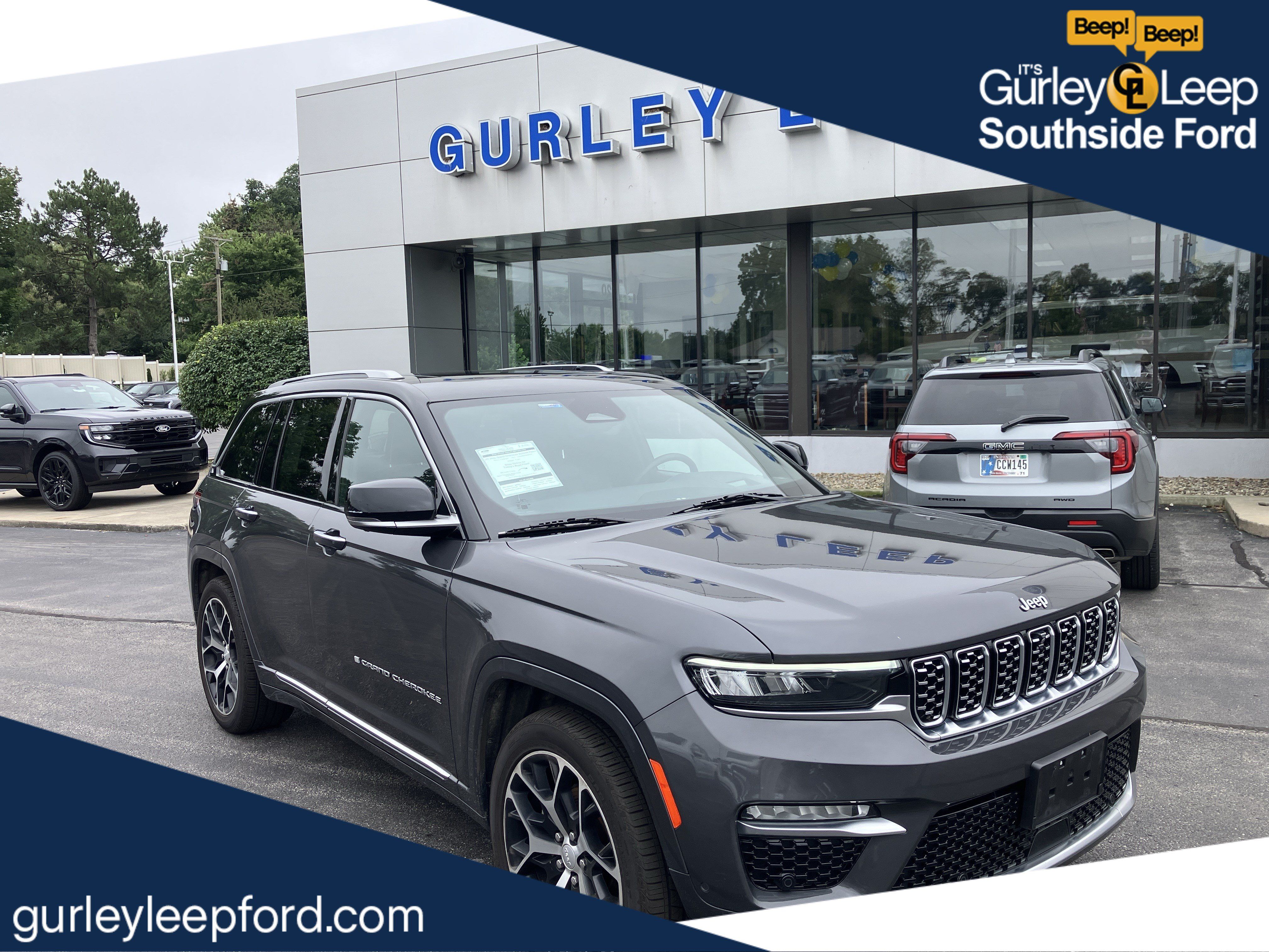 Used 2022 Jeep Grand Cherokee Summit AWD/4WD image 1
