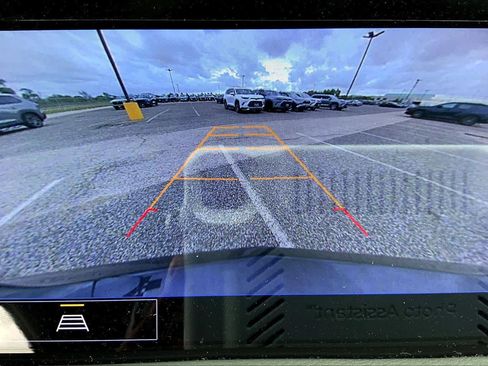 Used 2023 Cadillac XT4 Luxury w/ Cold Weather Package image 51