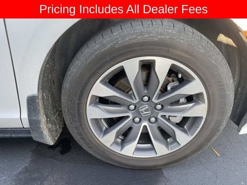 Used 2023 Honda Odyssey EX-L image 11