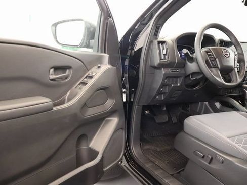 New 2026 Nissan Frontier SV w/ All-Weather Content Package AWD/4WD image 9