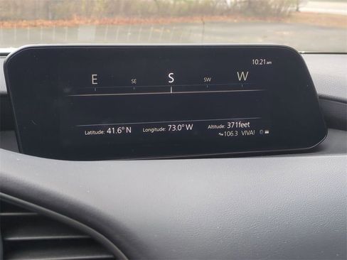 Certified 2025 MAZDA MAZDA3 s w/ Black Accent Package image 20