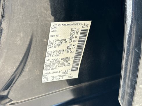 Certified 2022 Nissan Titan SV image 28