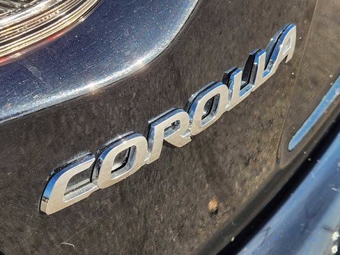 Used 2023 Toyota Corolla LE image 12