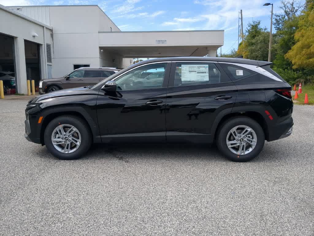 New 2026 Hyundai Tucson SE FWD image 3