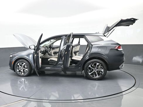 Used 2023 Kia Sportage EX image 74