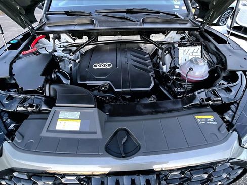 Used 2025 Audi Q5 2.0T Premium Plus w/ Premium Plus Package image 30