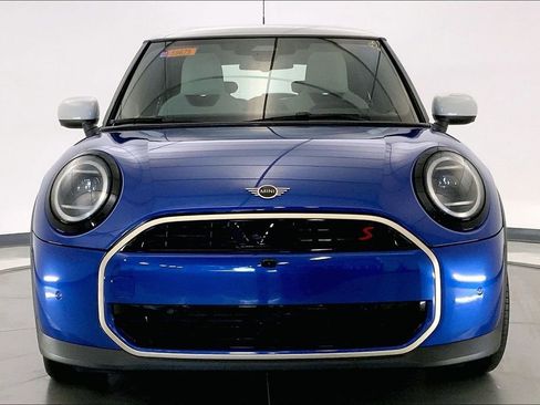 Used 2025 MINI Cooper S image 2