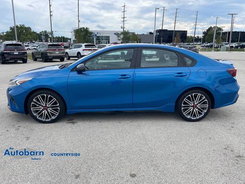 Used 2022 Kia Forte GT w/ GT2 Package FWD image 2