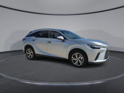 Used 2026 Lexus RX 350 FWD image 2