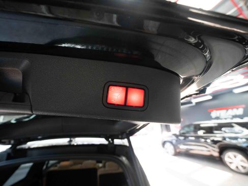 Used 2018 Mercedes-Benz GLS 550 GLS 550 image 28