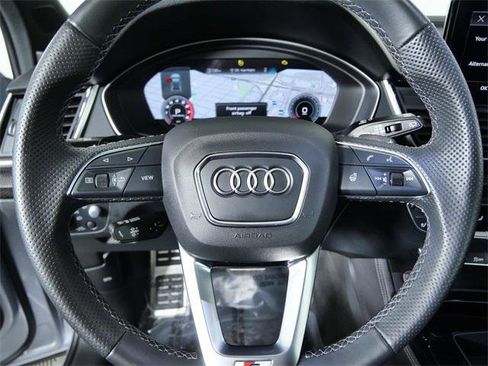 Used 2023 Audi SQ5 Prestige w/ Prestige Package image 21