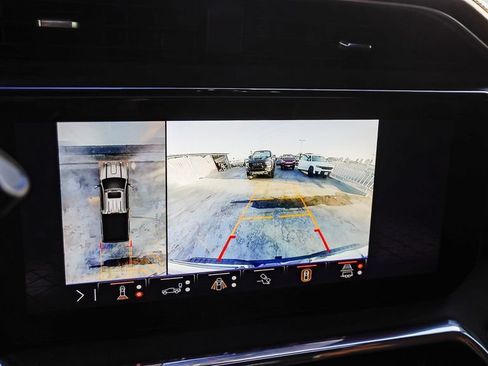 Used 2025 GMC Sierra 2500 Denali Ultimate AWD/4WD image 29